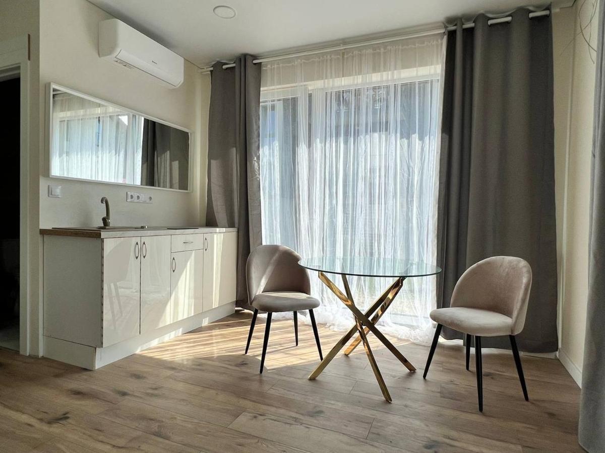 4Rest Aparthotel Паланга Екстериор снимка